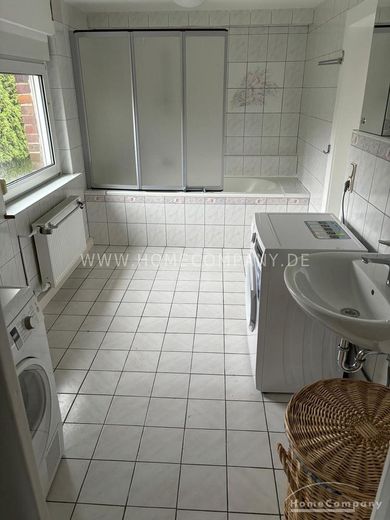 25769 HomeCompany Dresden सुसज्जित 4-कमरों वाला मेज़ोनेट अपार्टमेंट, Dresden-Gittersee में, अधिकतम 6 व्यक्ति – 3d8d0bf59861095da5e56b36095bae233331636a.jpg