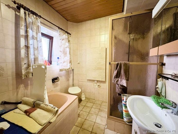Historischer Charme trifft neue Möglichkeiten - Ihr zukünftiges Zuhause mit Potenzial in Waldershof – VUB0002420-6