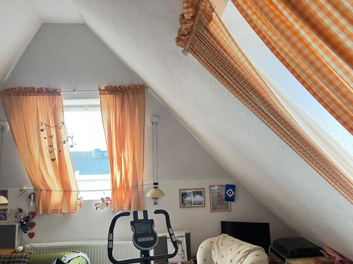 DHH- sehr schön hell, frei/ unvermietet, tolles großes Grundstück – Foto 40