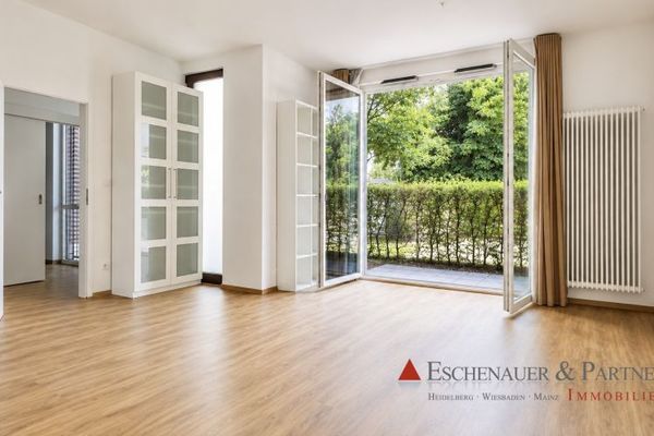 Privates City-Apartment mit eigenem Eingang, Terrasse & Einbauküche in zentraler Heidelberger Lage