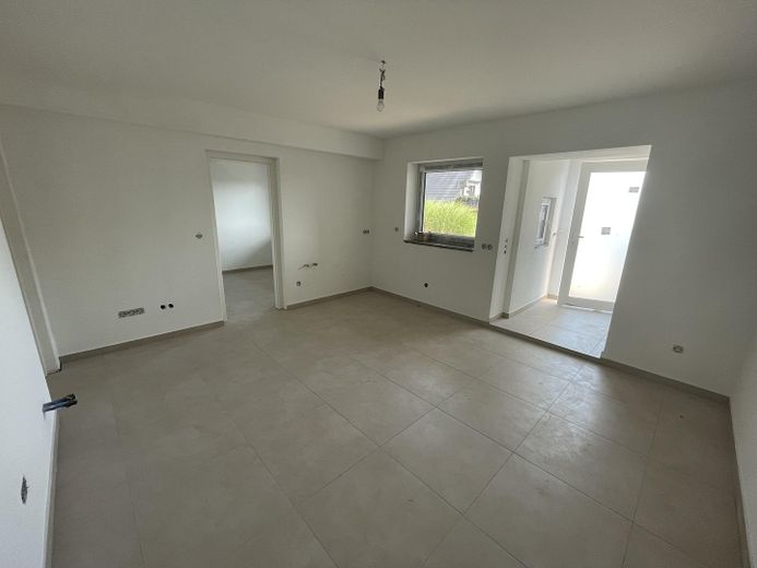 Modernisiertes EFH + ELW | 195 m² | Waldrand | Luxemburg 20 Min | Provisionsfrei – Einliegerwohnung