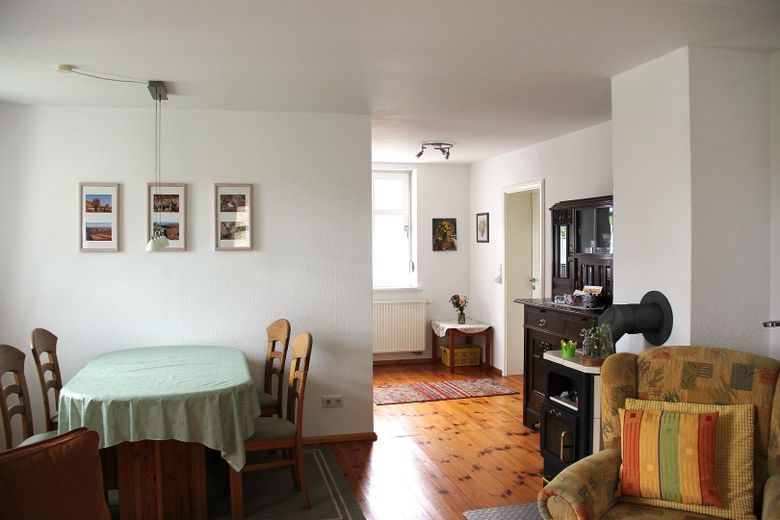Wohnzimmer unten
