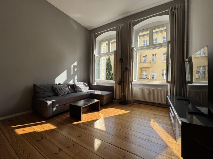 Appartamento d’epoca con 2 locali, libero da subito, con balcone esposto a sud nel quartiere Bötzowviertel – Photo 7