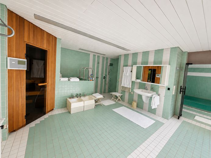 Neustadt Haardt TOP lokalizacja - Przestronny dom jednorodzinny z basenem – Bad bei Sauna und Schwimmbad