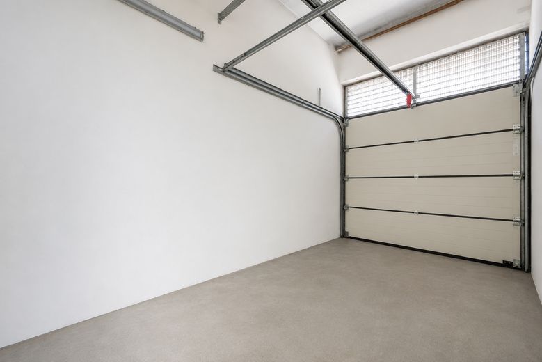 Gewerbelokal "Provisonsfrei" – Garage