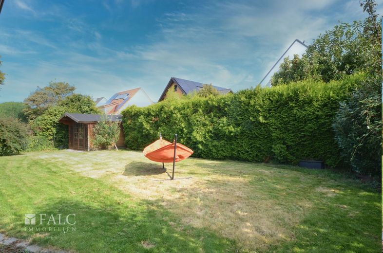 Schöner Freistehender Bungalow mit sonnigem Gartengrundstück in Pulheim! – Garten