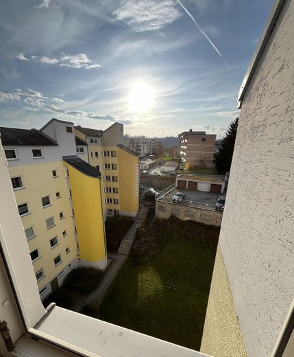 Wunderschöne 2-Zimmer-Maisonette-Wohnung mit Galerie in Passau-Grubweg – Blick aus dem Schlafzimmer