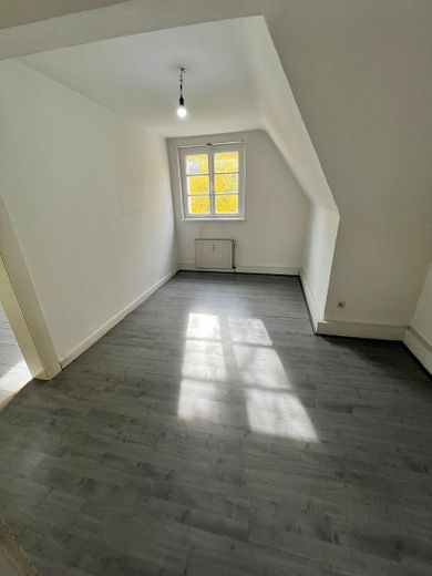 निजी विक्रेता से: Ratingen के केंद्र में 3-परिवारों का घर – DG Schlafzimmer 2