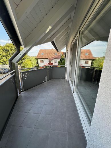 Gepflegtes Zweifamilienhaus in ruhiger Wohnlage in Karlsruhe Palmbach – Balkon OG
