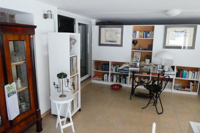 Casa di campagna rappresentativa con disposizione versatile degli ambienti fino a 3 unità – Foto 22