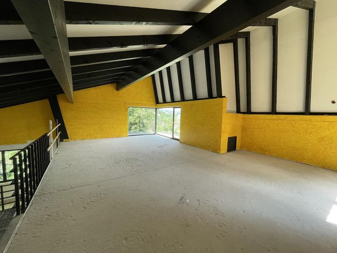 Projekt mit Zukunft in Premiumlage inklusive Schloss- und Mainblick – Chefetage