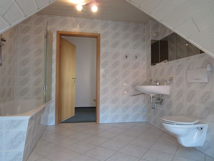 Modernisierte Jugendstilvilla – Bad DG re. 