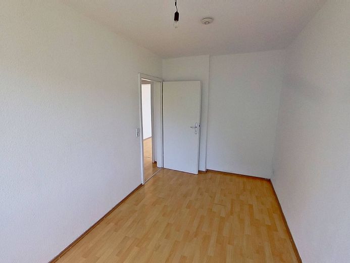 Minden-Dankersen: Odnowione mieszkanie 3-pokojowe z BALKONEM – Ansicht II: Schlafzimmer II