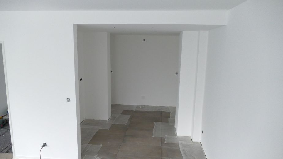 Lage! Lage! Lage! 2. Bezug kernsanierter Traumwohnung mit Gartenblick – Küche Trockenbau