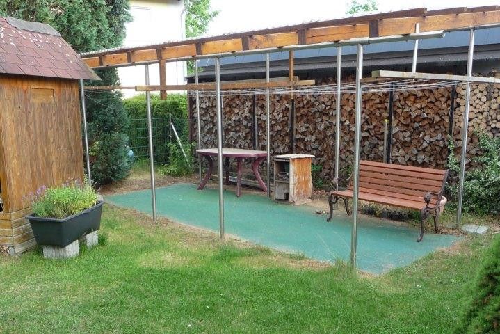 Schönes modernes Einfamilienhaus in guter Lage – überdachter Wäscheplatz