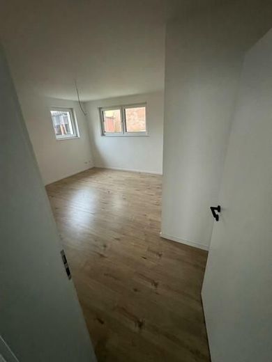 ETW rollstuhlgerechte modernste Ausstattung - NEUBAU - hervorragende Lage - nachhaltige Bauweise – 32 SZi 2