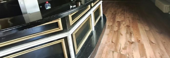 ++कैफ़े/बिस्ट्रो - शहर के नज़दीक ++