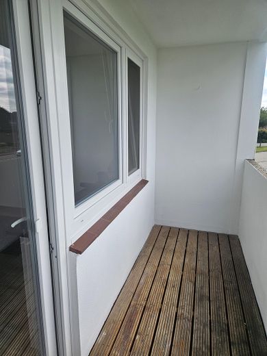 Appartement spacieux et ensoleillé de 3 pièces – Balkon 