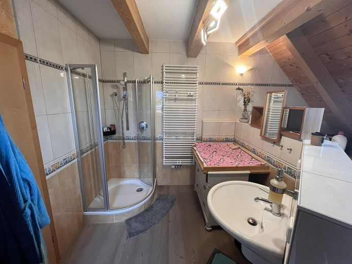 Geräumige Wohnung mit Garten in Schaibing - Untergriesbach – Foto 18