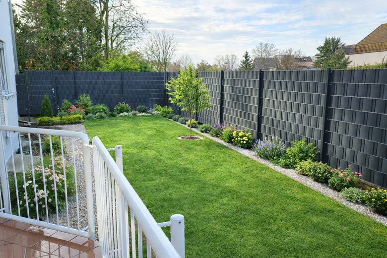 Terrasse und Garten (Beispiel)