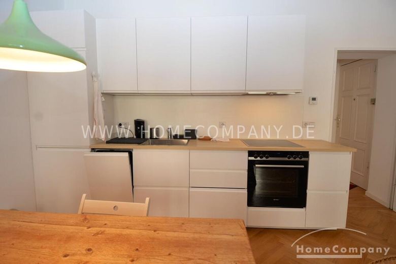 Charmante 1,5-Zimmer-Wohnung in Lichtenberg – Möbliert  &  Modern – ef4ed8aea01d6622f59c4497fef3df0229556414.jpg