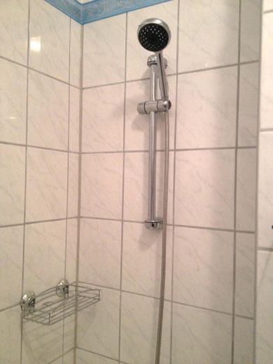 Möblierte, helle 1-Zimmer-Wohnung mit Südloggia in absolut ruhiger und dennoch zentraler Lage! – Foto 10