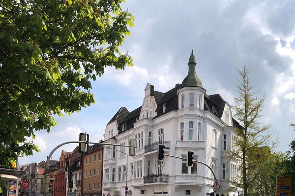 Emplacement représentatif : 90 m² rénovés dans un emplacement absolument privilégié d’Osnabrück-Weststadt/Wüste !