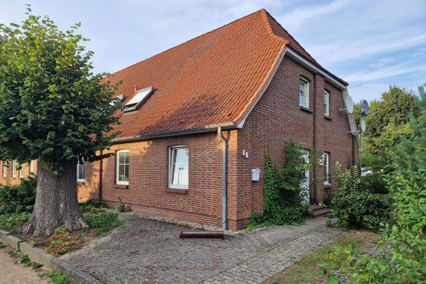 Solide Kapitalanlage - 2-Zimmer Wohnung in ruhiger Wohnlage mit KFZ Stellplatz