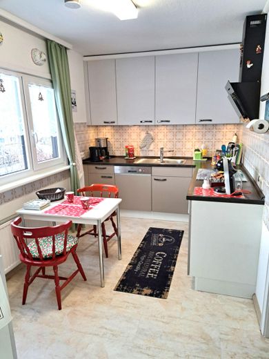 HAUS-SCHLUCHSEEBLICK: 3 Ferienwohnungen mit "Classic-Car-Ambiente" in Premiumlage (€ 1,1 Mio. +Inv.) – EG Wohnung Küche
