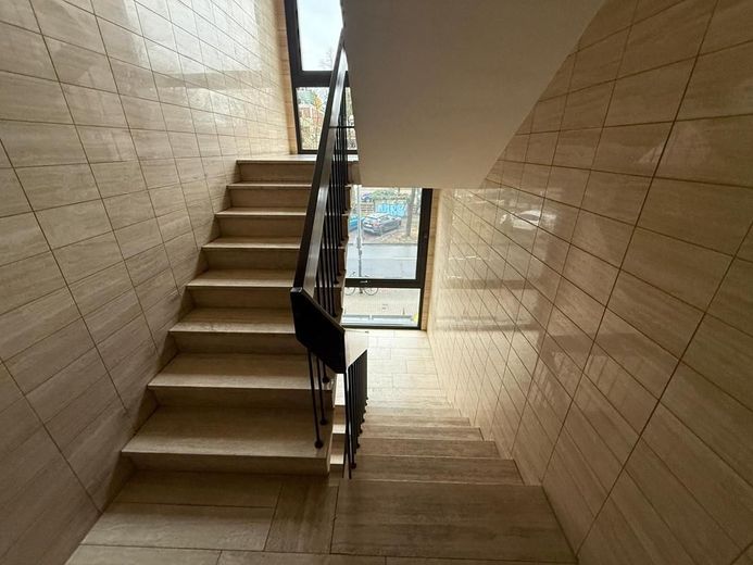 Ihre neue Bürofläche am Stadtwaldgürtel – Treppenhaus