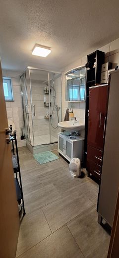 Einlieger- Whg Bad 2