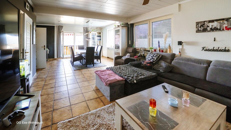 Casa unifamiliar bien cuidada con apartamento independiente, 165 m², parcela de 900 m² – Foto 10