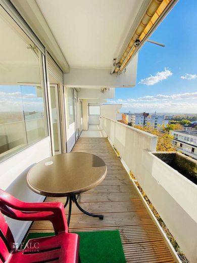 Attraktive 4-Zimmer-Wohnung mit großem Südwest-Balkon - ideal für Eigennutzer oder Kapitalanleger – Balkon