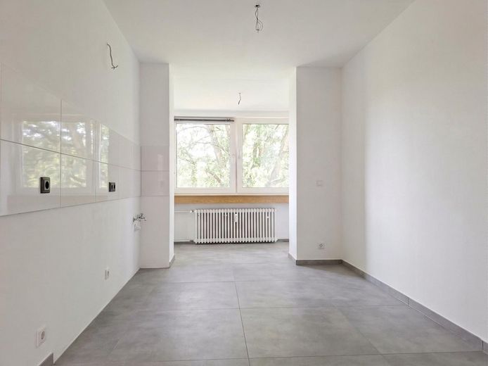 Modernisierte 4,5 Zimmer-KDB Wohnung (98qm) in ruhiger Lage von Essen-Dellwig (Gleisstr. 36) – Küche