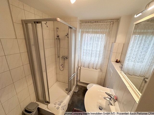 ***Angenehm und freundlich möbliert mit Balkon und Stellplatz  für 3-12 Monate in Bad Krozingen/Biengen – f6a519cbc69000bac83c00210121b9a6bbe84b01.jpg