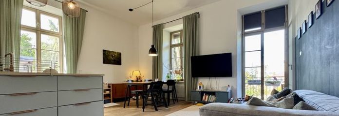 +++ Helle 3-Zimmer-Wohnung mit Balkon im Denkmalobjekt +++