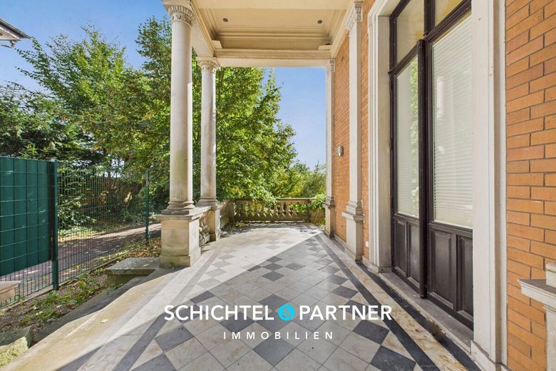 Vegesack | Einmalige Altbauwohnung in der Villa Fritze im Toscana-Stil – S&amp;P | Terrasse