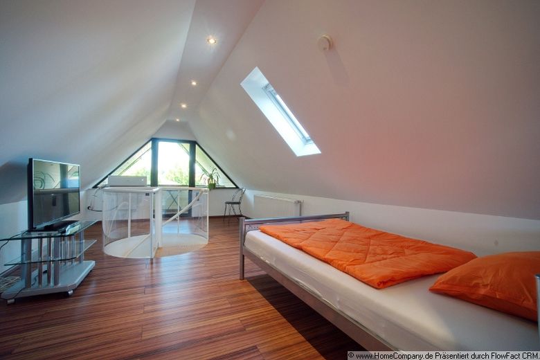Modern und gemütlich wohnen: Maisonettewohnung in ruhiger Wohnlage mit guter Anbindung. – 9952c68bb3d1b83d5a187e5506fba7406e2619e5.jpg