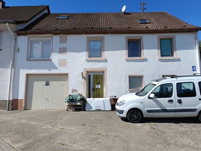 Landhaus mit viel potential – Fotoğraf 1