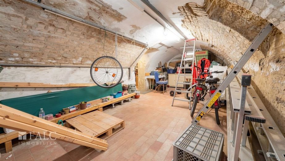 Renovierte Doppelhaushälfte in Altböckingen - FALC Immobilien Heilbronn – Für Vorräte und selten Genutztes