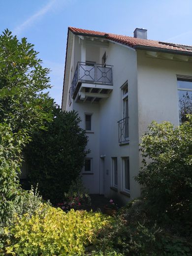 Sonnige Aussichtslage – Eingang UG