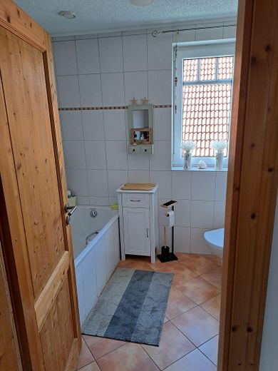 Isı pompalı müstakil ev – Bad Dachgeschoss