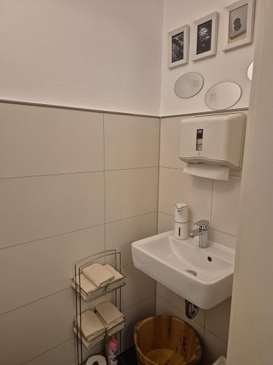 Studio legale o fisioterapia, in una buona posizione a Pempelfort, Rosenstr., bei luminosi e piacevoli con terrazza – Foto 13