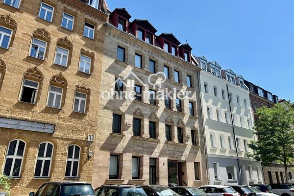 Provisionsfrei – Frisch renovierte 2-Zimmer Wohnung mit Altbau Charme in Top-Lage