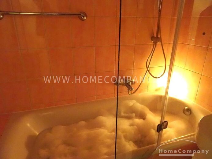 19376 HomeCompany Dresden Möbliert/Furnished 2-Zimmer Apartment mit Balkon in Dresden – Äußere Neustadt max. 2 Personen – a77bfd2a2ac0f995b2bf18ef915109f03e3672d6.jpg
