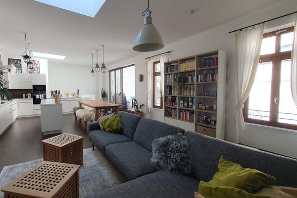 Exklusive Maisonette-Loft mit charmanter Innenhofterrasse an der Kupferbergterrasse