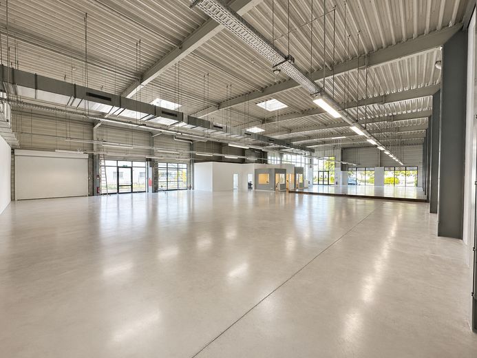 Halle 1 