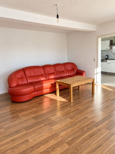 gepflegte 3 Zimmer, frei ab 01.01.2027 – Wohnzimmer, Blick in Raum 