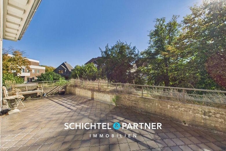 Schwachhausen | Kaufmannsvilla mit viel Historie und idyllischem Garten – S&amp;P | Balkon