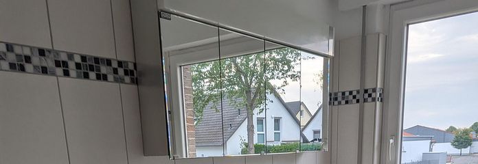 Großzügige 3,5 Zimmerwohnung mit XXL Terrasse & Garage in Harsum – Bad